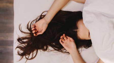 How to Protect Long Hair When You’re Sleeping - Realyou Store